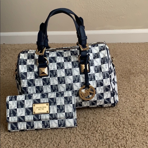 Michael kors - Picture 2 of 16